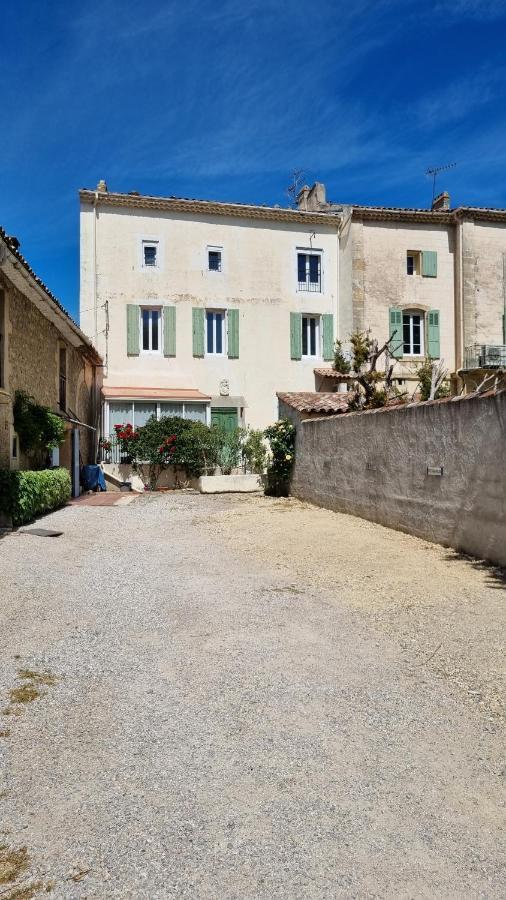 En Plein Coeur De - 55 M2 Renoves - Avec Parking * Pélissanne