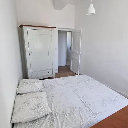 Ferienwohnung En Plein Coeur De Pelissanne - 55 M2 Renoves - Avec Parking Exterior foto