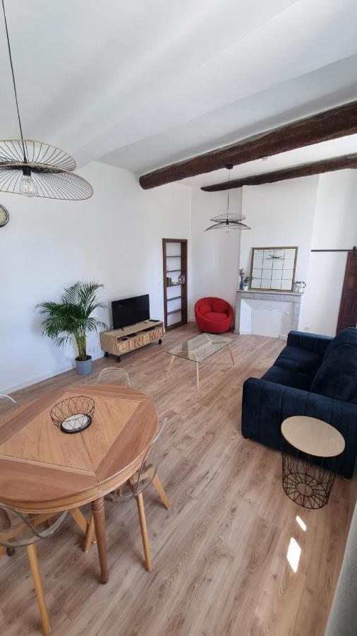 Appartement En Plein Coeur De - 55 M2 Renoves - Avec Parking Pélissanne